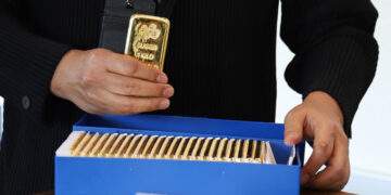Singaporeans' investment in gold jumps 37%