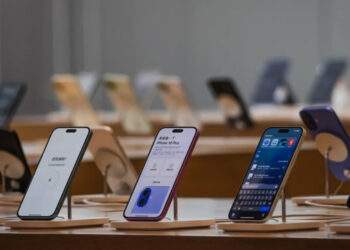 Số lượng iPhone Apple bán ra đã bằng hơn 1/3 dân số toàn cầu