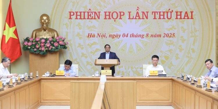 Thủ tướng kêu gọi hiến kế phát triển bán dẫn, đưa Việt Nam vào chuỗi cung ứng toàn cầu