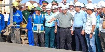 Thủ tướng lần thứ 8 kiểm tra hiện trường dự án sân bay Long Thành