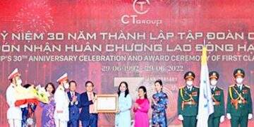 33 năm trong 80 năm, câu chuyện về 'ý chí Việt Nam, trí tuệ Việt Nam'