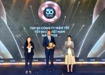 Binh Minh Plastics honoured by Forbes Vietnam for sustainable growth