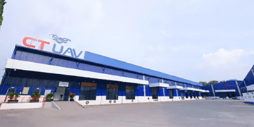 CT UAV - ‘Sốc’ với nhà máy đúc composite tự tiến hóa