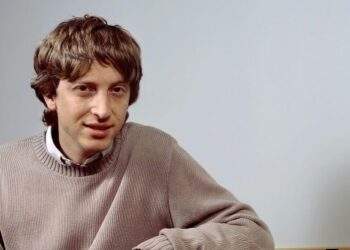 Can you spot these billionaires from their throwback photos?