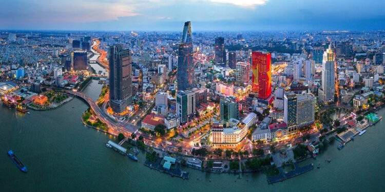 Công bố Top 500 Doanh nghiệp lợi nhuận tốt nhất Việt Nam năm 2025