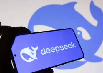 DeepSeek tung V3.2-Exp xử lý văn bản dài, giá API rẻ hơn 50%