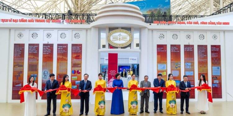 Điểm nhấn tiêu biểu trong ngành ngân hàng