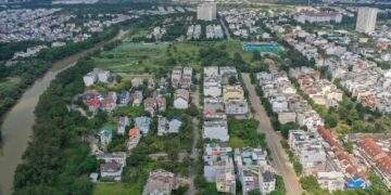 HCMC private homes cost 176 times average income