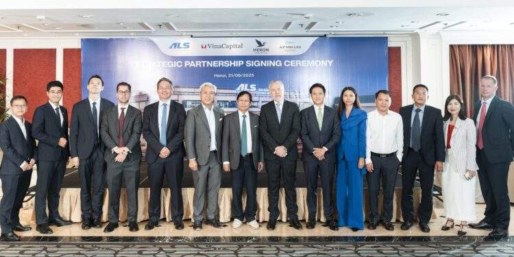 Hai quỹ đầu tư ngoại rót vốn vào Công ty nhà ga Hàng hóa ALS