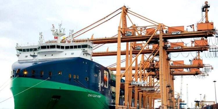 Hoàn thiện quy định về thủ tục biên phòng điện tử