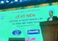 Hơn 20 năm từ hộ chăn nuôi bò sữa đến thương hiệu sữa của nông dân Ba Vì
