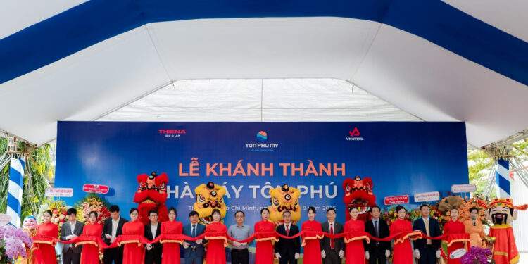 Khánh thành nhà máy Tôn Phú Mỹ