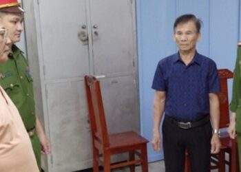 Khởi tố Giám đốc Sở Công Thương Thanh Hoá cùng 7 bị can