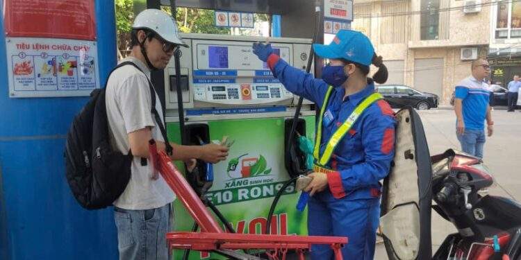 Phục hồi sau cú sốc, thị trường nín thở chờ giá lên