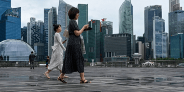 Singapore ranked 4th among world’s financial centers, narrowly behind Hong Kong