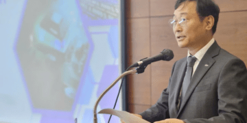 Ông Kim Deukjung, Phó Chủ tịch NIPA phát biểu khai mạc Hội thảo.