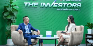 300 công nhân tham gia thi công cầu Bãi Cháy 2.100 tỷ với công nghệ phức tạp, chưa từng có ở Việt Nam