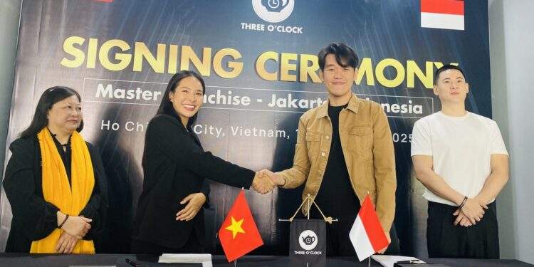 Chuỗi cà phê Three O'Clock ký hợp đồng nhượng quyền sang Indonesia