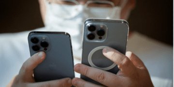 Điện thoại có đang nghe lén bạn để tung quảng cáo?
