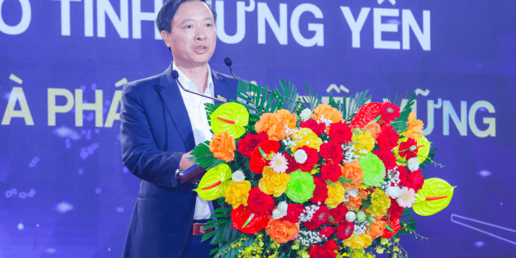 Thiếu tướng Nguyễn Ngọc Cương, Giám đốc Trung tâm Dữ liệu quốc gia và Phó Chủ tịch Hiệp hội Dữ liệu Quốc gia.