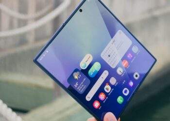 Flagship hiện đại: Sao lại không thể gập?
