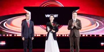 Giải thưởng “Thương hiệu Ô tô vươn mình” là sự ghi nhận khát vọng toàn cầu của VinFast