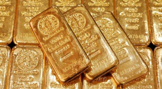 Gold rush in Singapore amid record-breaking prices