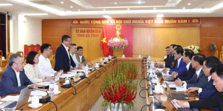 Hà Tĩnh và SCIC hợp tác đầu tư cao tốc Vũng Áng – Cha Lo 26.000 tỷ