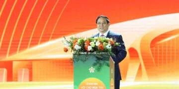 Thủ tướng phát biểu khai mạc Hội chợ Mùa Thu lần thứ nhất – 2025. Ảnh: VGP.