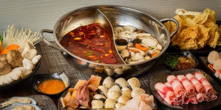 Hơn 2 tỷ mở quán lẩu Trung Quốc, sai lầm nhỏ khiến chủ quán suýt mất sạch