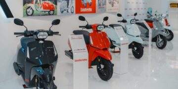 Italian scooter brand Lambretta enters Vietnam with models priced up to $6,400