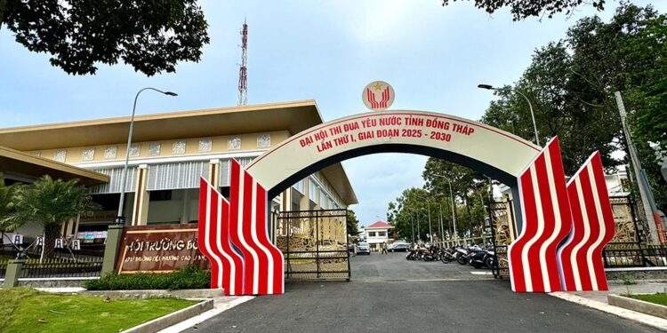 Lan tỏa tinh thần thi đua yêu nước, Đồng Tháp tôn vinh những điển hình tiên tiến tiêu biểu