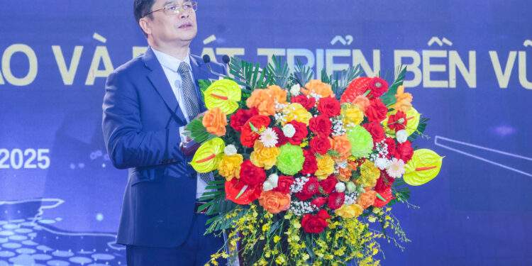 Ông Phạm Văn Nghiêm, Phó Chủ tịch UBND tỉnh Hưng Yên.