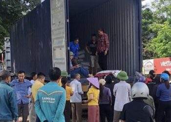 Món quà đặc biệt gửi đồng bào bão lũ của 'ông trùm' ngành gạo