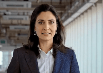 Người dẫn chương trình AI lên sóng truyền hình Anh gây bất ngờ