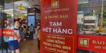 Nhà vàng lại cháy hàng, chợ đen có diễn biến mới
