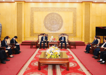 Quang cảnh buổi làm việc. Ảnh: Đức Lam