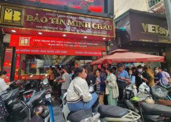 Nhu cầu mua vẫn cao, cập nhật nóng diễn biến tại chợ đen