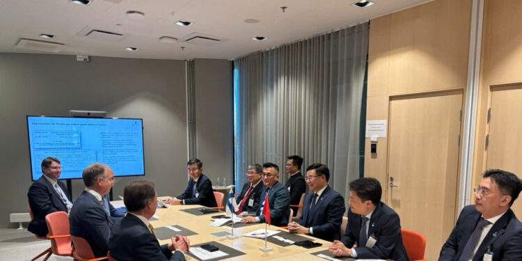 Petrovietnam đẩy mạnh hợp tác năng lượng với các tập đoàn Phần Lan