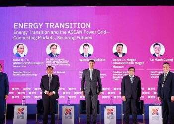 Petrovietnam sẵn sàng hợp tác, thúc đẩy kết nối xây dựng lưới điện ASEAN