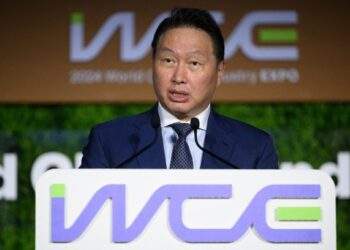 SK Group billionaire chairman's near $1B divorce settlement partially overturned by South Korean top court