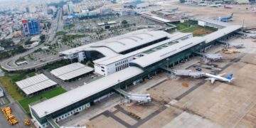 Sân bay Tân Sơn Nhất nhìn từ trên cao - Ảnh minh họa.
