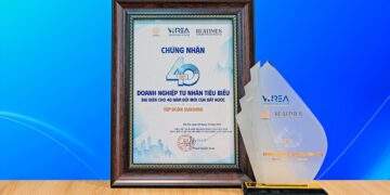 Sunshine Group đạt Top 40 doanh nghiệp tư nhân tiêu biểu kỷ niệm 40 năm Đổi mới