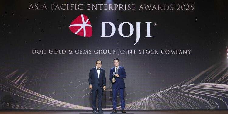 Tập đoàn DOJI liên tiếp được vinh danh những giải thưởng uy tín