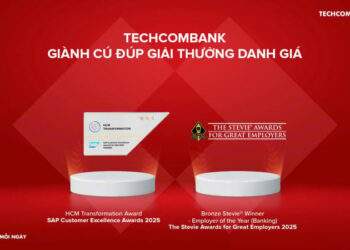 Techcombank giành cú đúp giải thưởng quốc tế danh giá về quản trị nhân sự