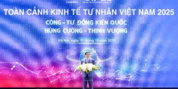 Thủ tướng Phạm Minh Chính phát biểu tại Chương trình Mô hình toàn cảnh kinh tế tư nhân Việt Nam 2025.