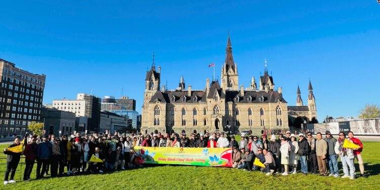 Chương trình “Đồng hành cùng Thịnh vượng – Canada 2025” với sự tham gia của hàng trăm khách hàng xuất sắc.