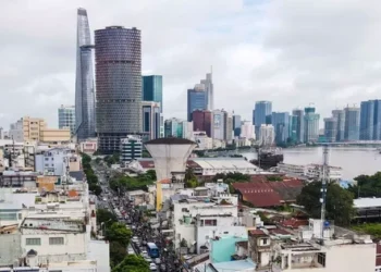 Tuyến đường kẹt xe nhất TPHCM trước khi được chi gần 3.000 tỷ để mở rộng