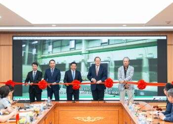 Vietnam SuperPort launching off-airport cargo terminal, making a new milestone in Vietnam-Singapore cooperation