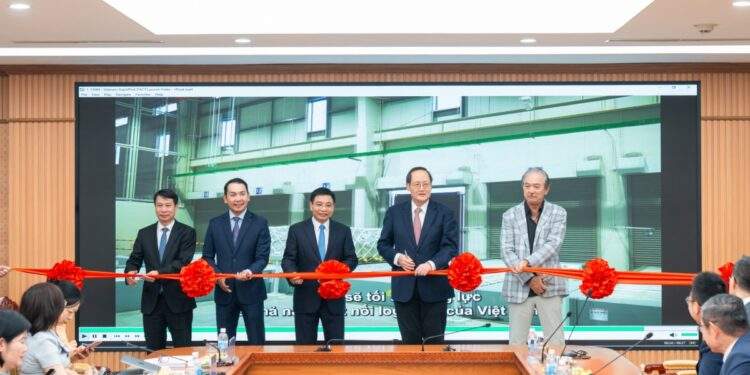 Vietnam SuperPort launching off-airport cargo terminal, making a new milestone in Vietnam-Singapore cooperation
